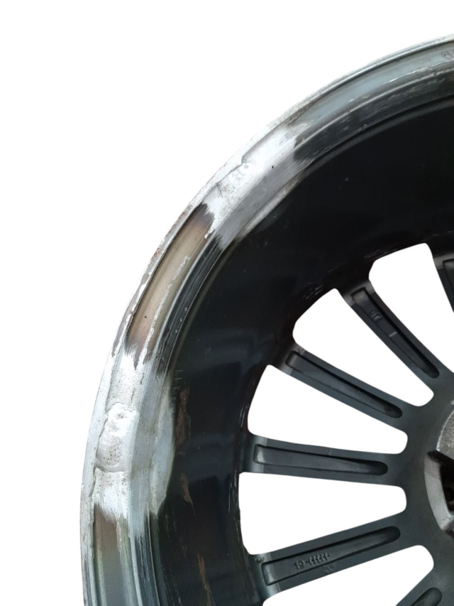 Эмблемы колёсного диска Диск колісний R19 (варений) Mercedes-Benz S-Class 2012 8.5