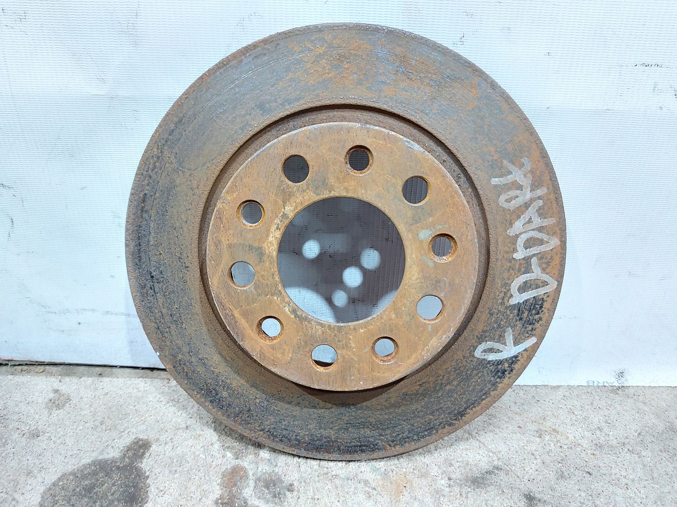 Dart Диск тормозной задний левый/правый Dodge Dart 2013-2019 68082121AB Dodge Dart 28