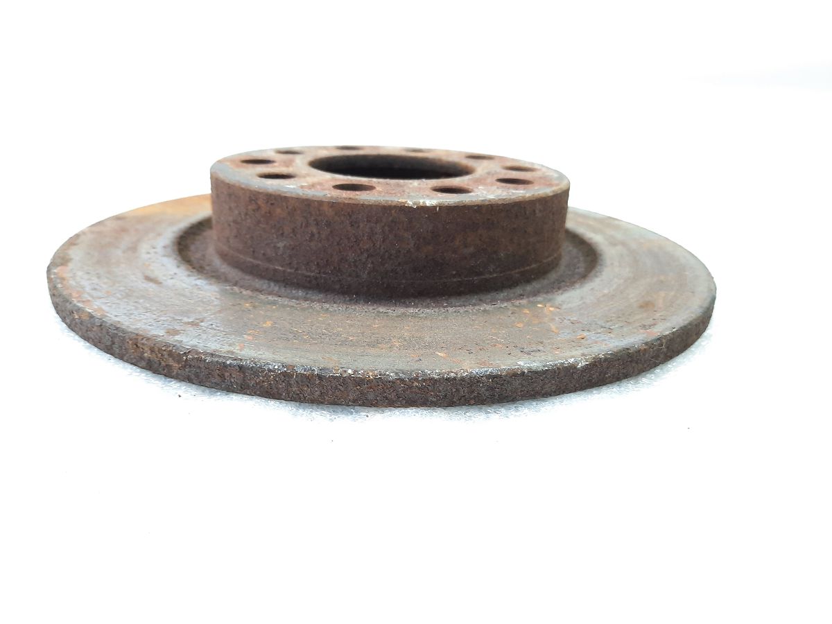 Dart. Диск гальмівний задній лівий/правий Dodge Dart 2013-2019 68082121AB Dodge Dart