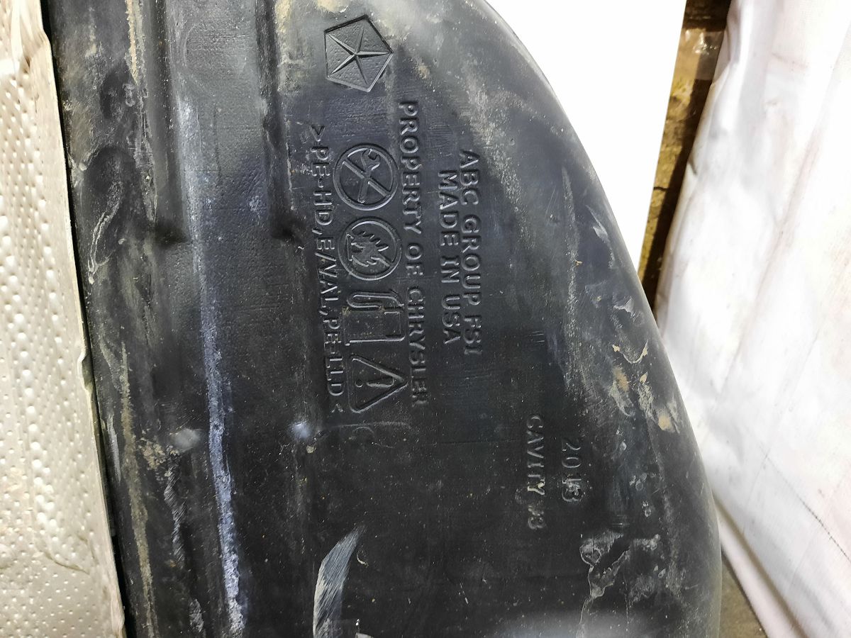 Charger Бензобак Dodge Charger 2011-2014 68102695AI Dodge Charger 5