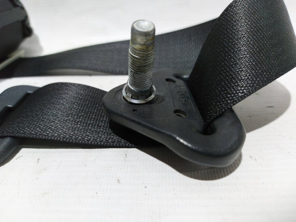 Avenger Ремінь безпеки задній лівий Dodge Avenger 2008-2014 XS71DX9AD Dodge Avenger 3