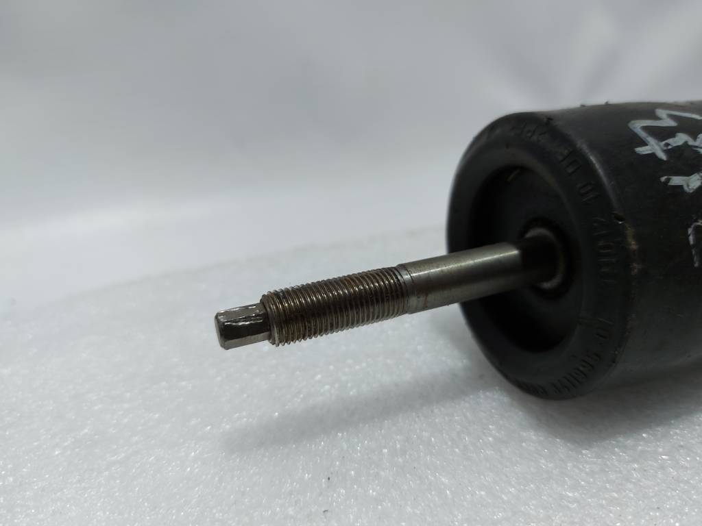 328i xdrive Амортизатор задній лівий/правий BMW 328i xDrive 2010-2013 33526796469 BMW 328i xDrive 7