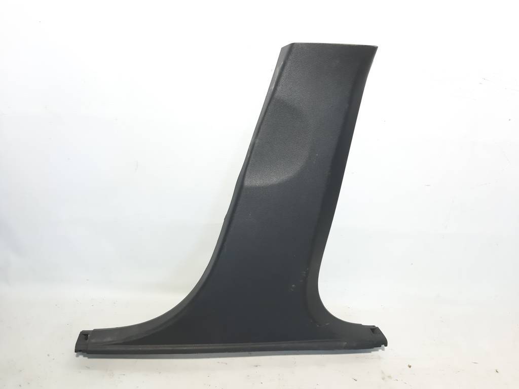 Volt Обшивка стійки центральної нижня права Chevrolet Volt 2011-2015 22781032 Chevrolet Volt 7