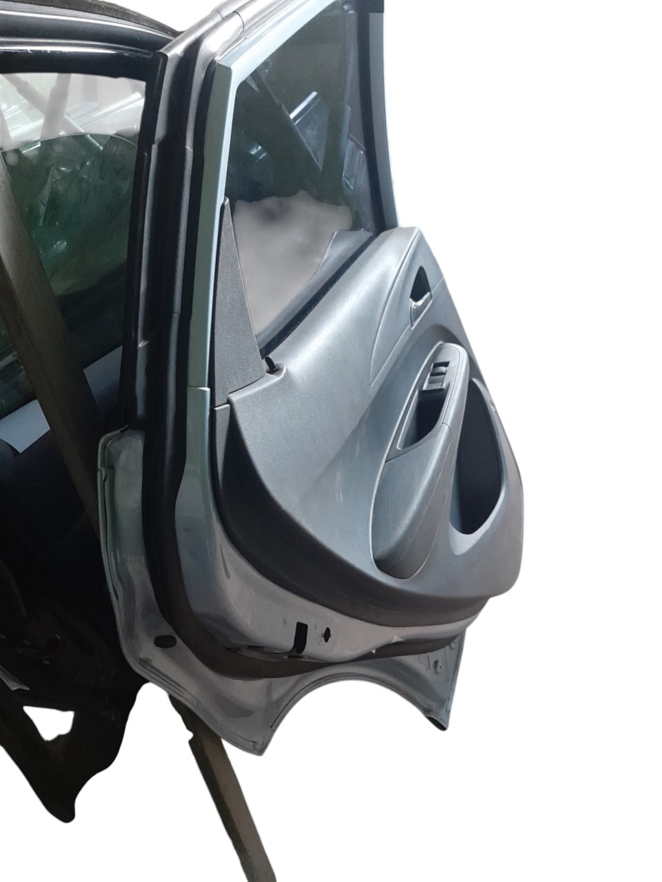 Bolt Дверь задняя левая (битая)  Chevrolet Bolt EV 2017-2021 42679302 Chevrolet Bolt EV 4