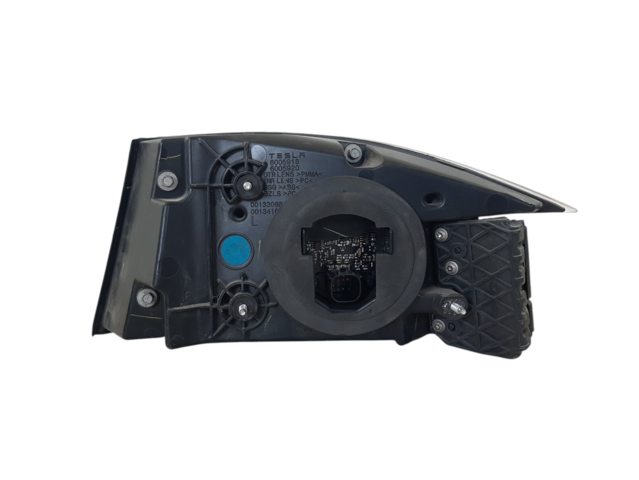 Model s Ліхтар задній лівий (зовнішній)Tesla Model S 2012-2016 6005918-00-C Tesla Model S 4