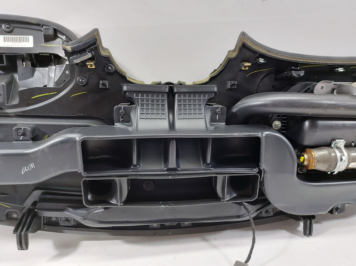 Malibu Торпеда Chevrolet Malibu 2013-2015 23297321 Chevrolet Malibu 8 Malibu Торпеда Chevrolet Malibu 2013-2015 23297321 Chevrolet Malibu 8