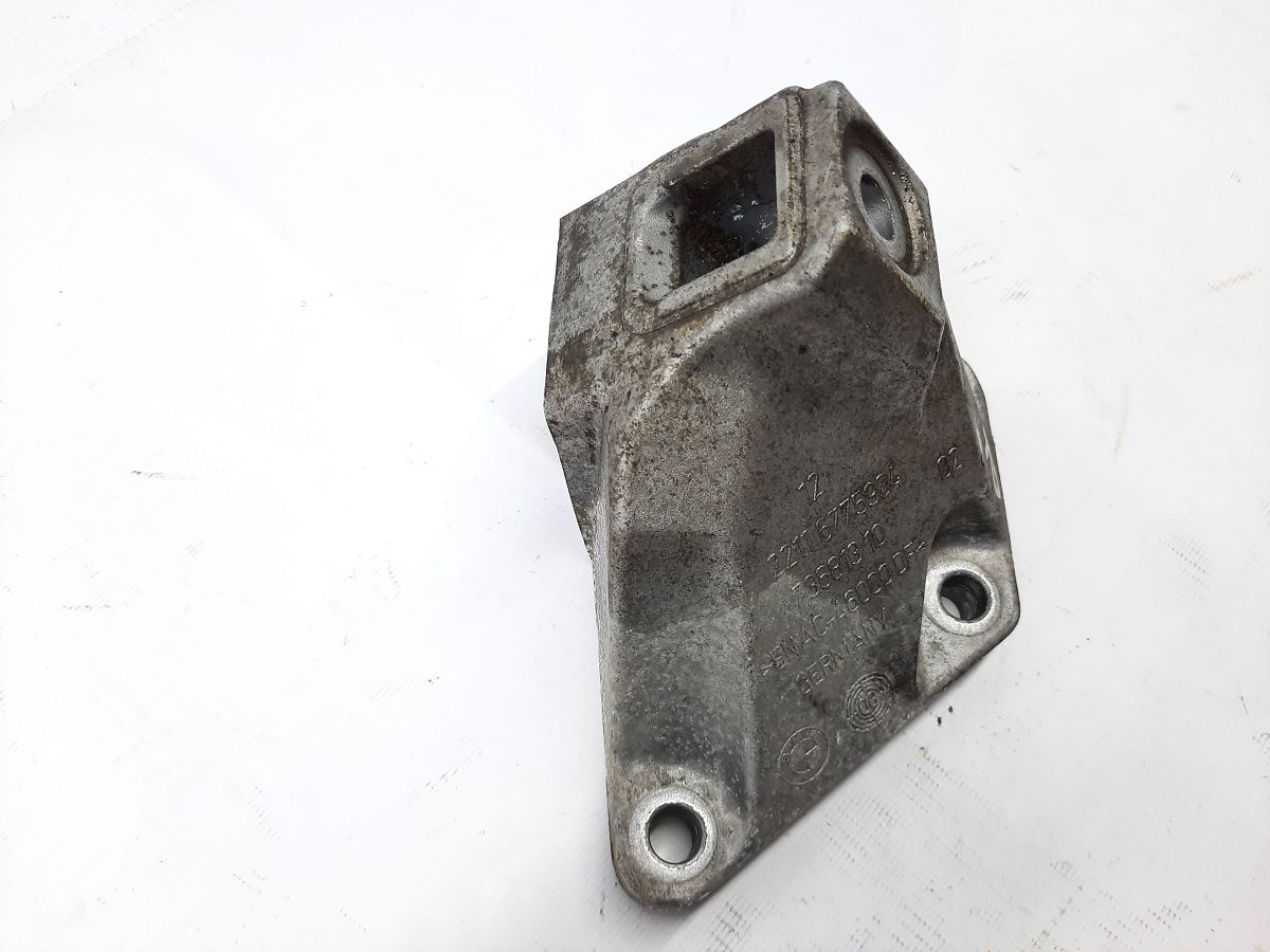 7 series Лапа двигуна права BMW 7 2012 22116775904 BMW 7 7