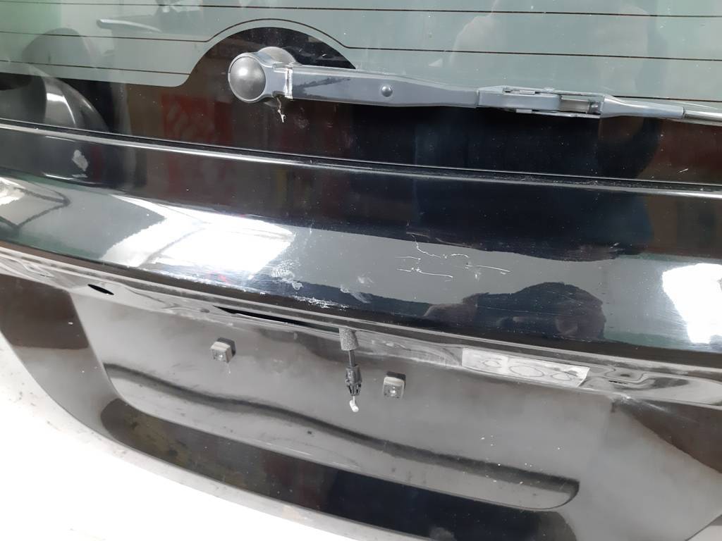 Patriot Кришка багажника задні двері (дефект) Jeep Patriot 2007-2017 68279277AA Jeep Patriot 43