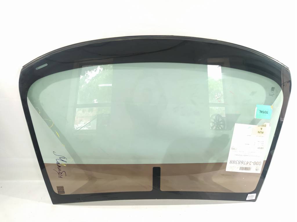 Malibu Скло лобове Chevrolet Malibu 2016-2018 23251262 Chevrolet Malibu 4