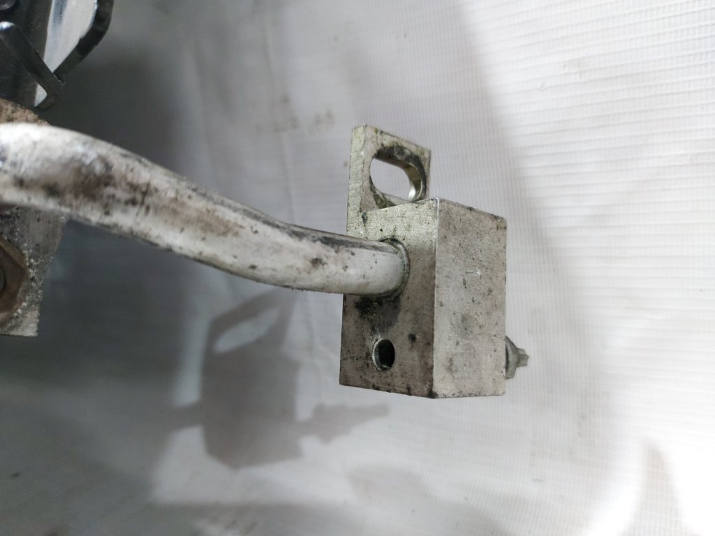 Avenger Радіатор кондиціонера Dodge Avenger 2008-2014 68004053AA Dodge Avenger 10