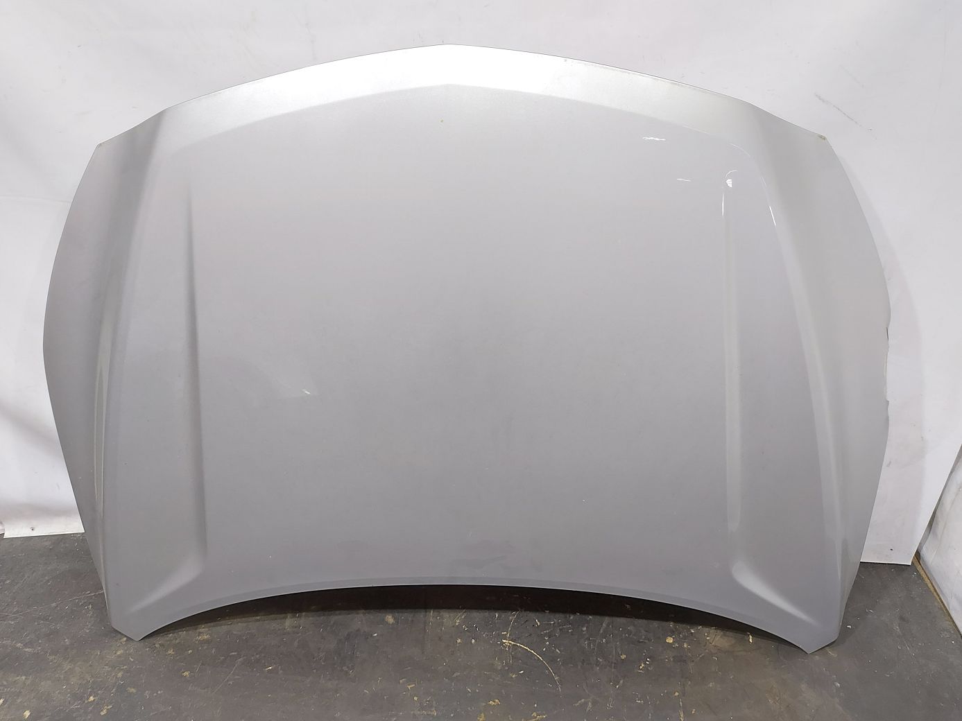 Malibu. Капот Chevrolet Malibu 2013-2015 23485035 Chevrolet Malibu