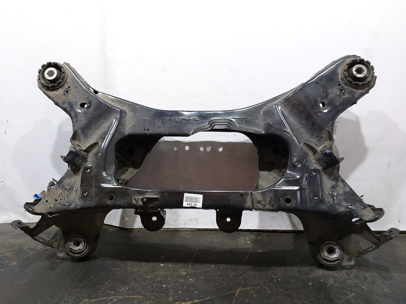 Xf. Підрамник задній Jaguar XF 2010-2015 C2Z13130 Jaguar XF