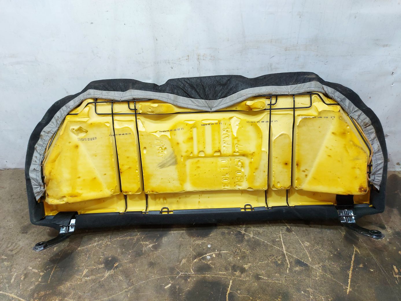 Patriot Нижня частина заднього ряду сидінь Jeep Patriot 2010-2015 1RS55XDVAB Jeep Patriot 3