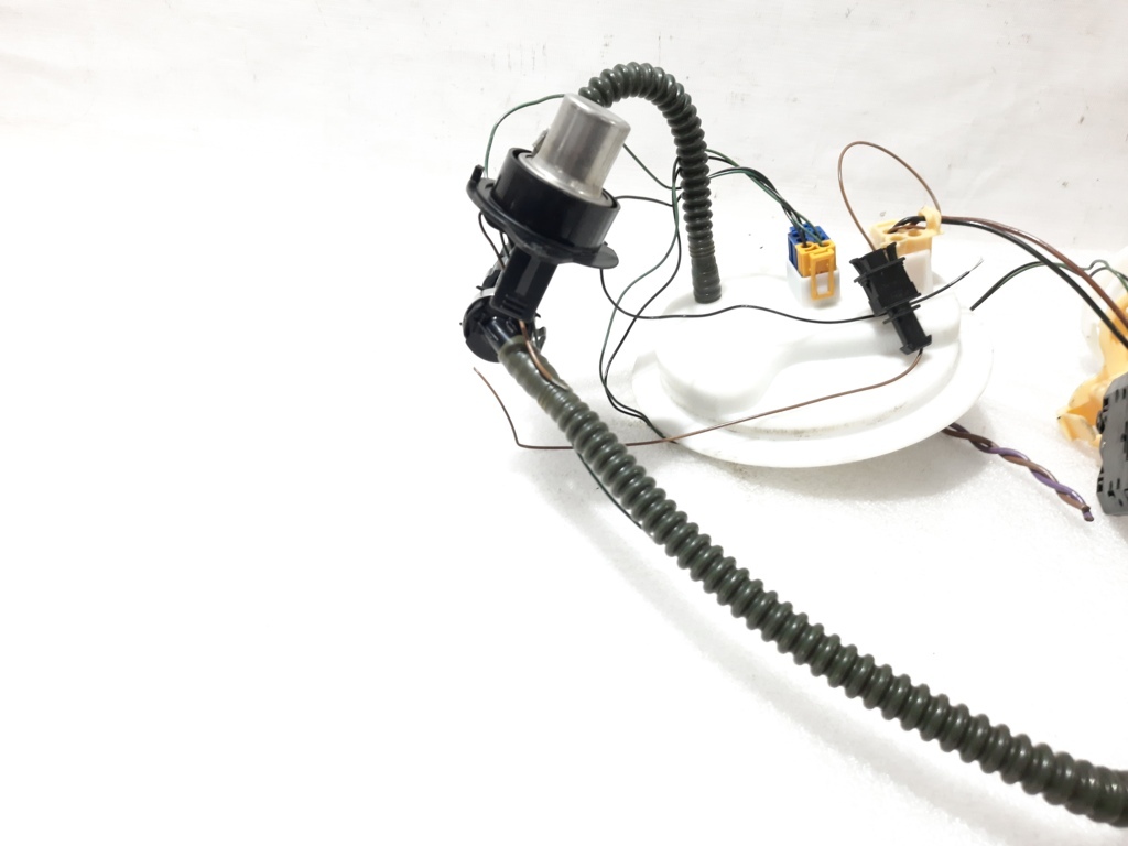 7 series Бензонасос BMW 7 2012 7188561 BMW 7 7