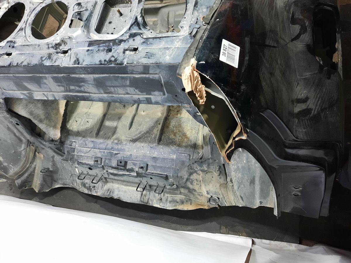 Charger Чверть задня ліва Dodge Charger 2011-2014 68096293AD Dodge Charger 4