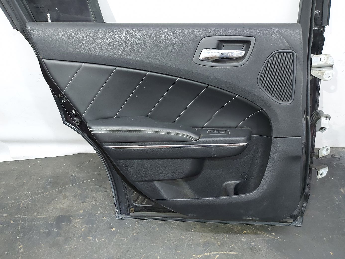 Charger Двері задні ліві Dodge Charger 2011-2021 68089373AE Dodge Charger 9