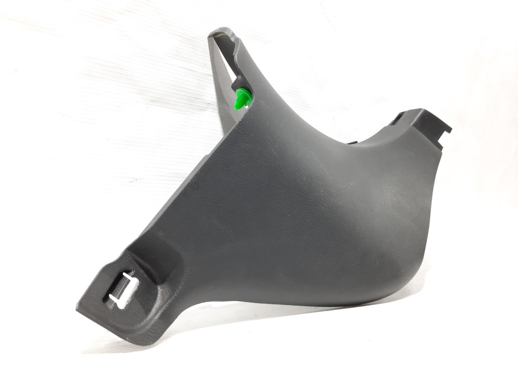 3 Обшивка порога переднего угловая правая Mazda 3 2014-2018 BHN968370A02 Mazda 3 9