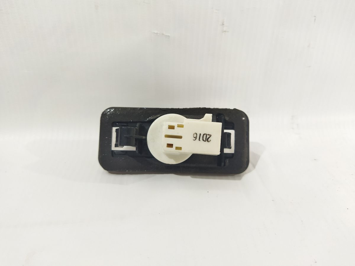 Legacy Фонарь подсветки номера Subaru Legacy 2010-2019 84912FG110 Subaru Legacy 2