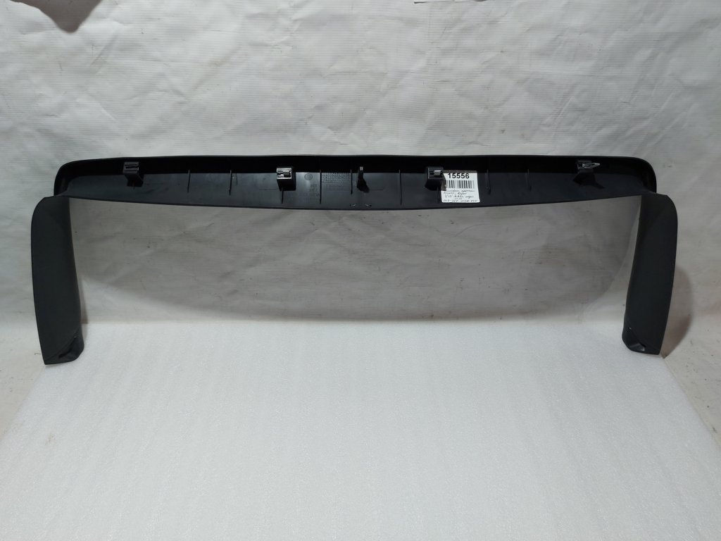 Jetta wagon Обшивка крышки багажника верхняя Volkswagen Jetta wagon 2009-2014 1K9867603A82V Volkswagen Jetta 2