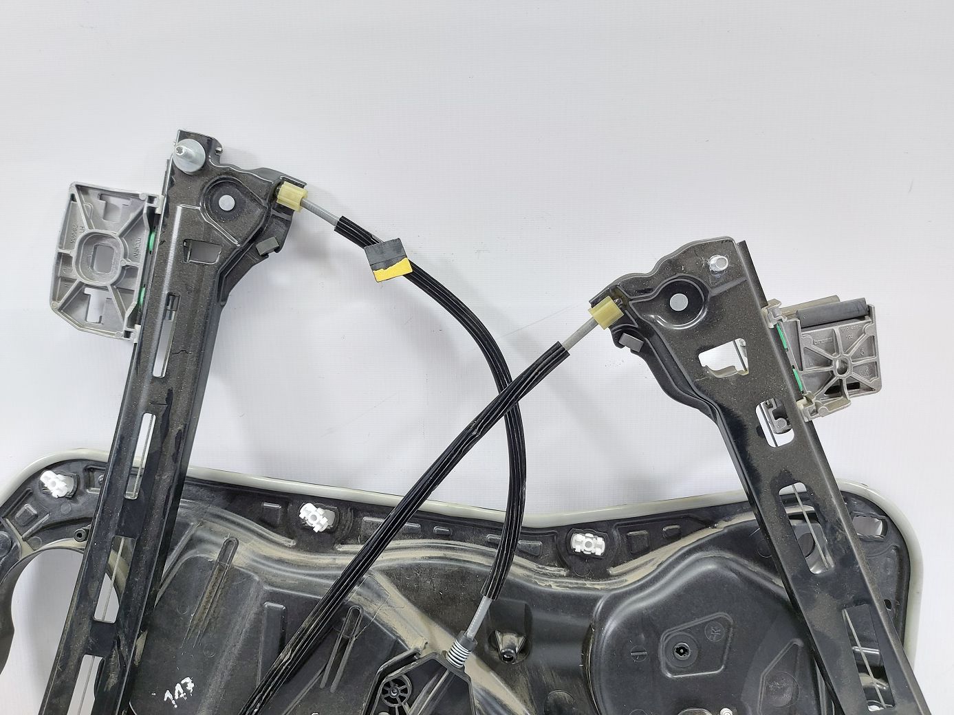 Passat cc Стеклоподъемник двери передней левой Volkswagen Passat CC 2013-2017 3C8837461M Volkswagen Passat CC 3