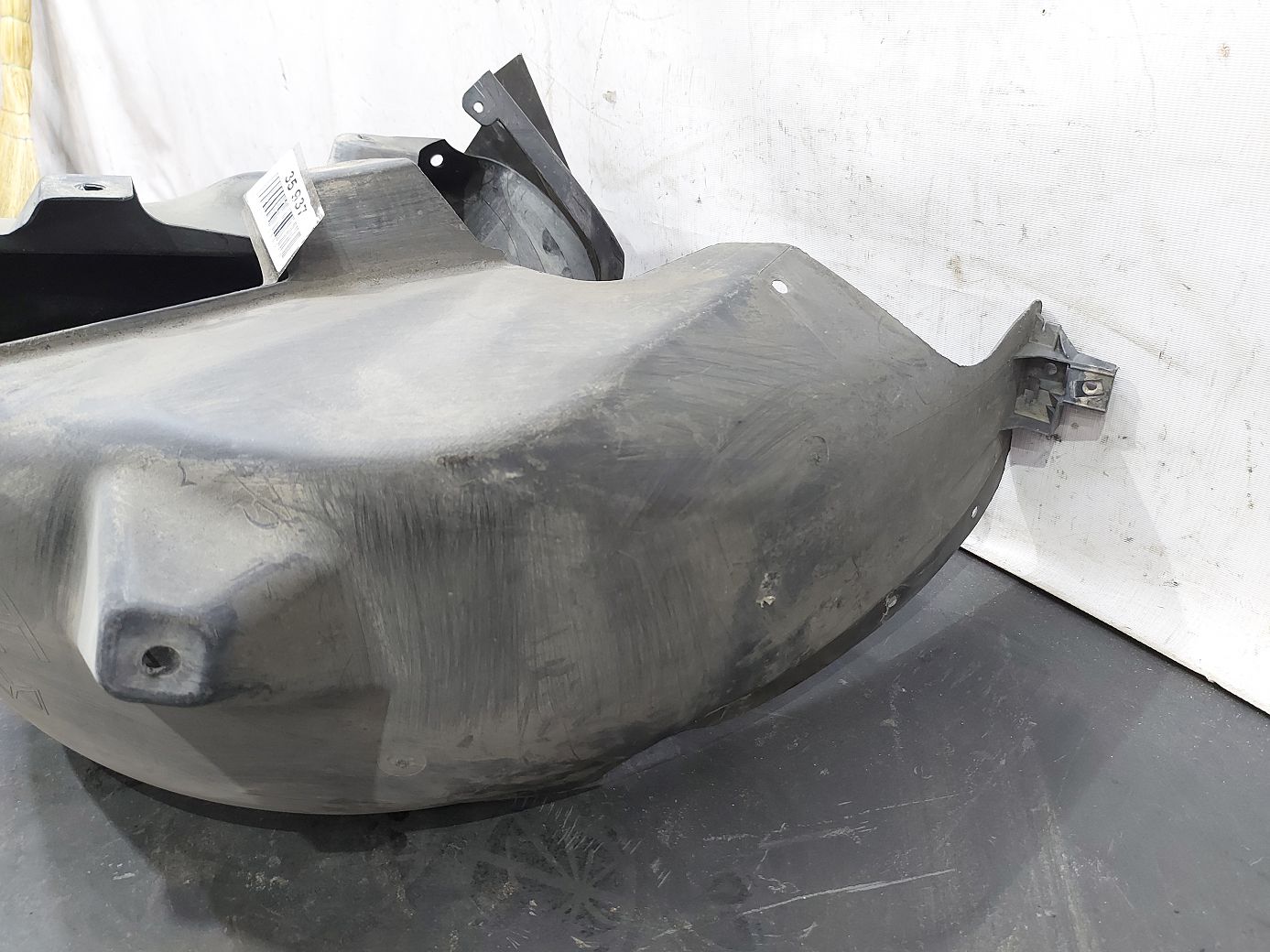 Dart Подкрылок задний правый Dodge Dart 2013-2019 68082836AG Dodge Dart 10