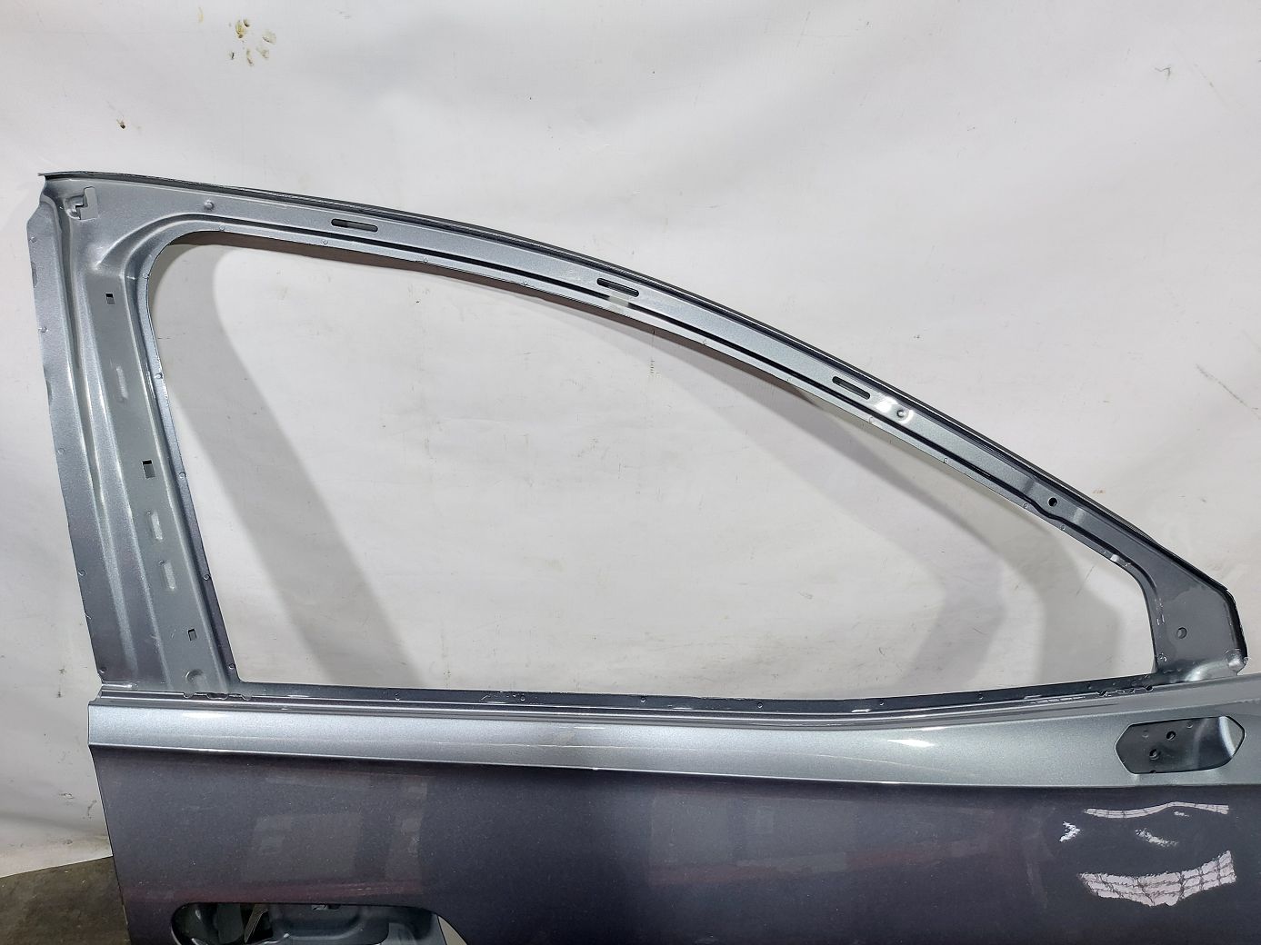 Двери Дверь передняя правая (темно-серая) Volkswagen ID.6 `2021 Volkswagen ID.6 9 Двери Дверь передняя правая (темно-серая) Volkswagen ID.6 `2021 Volkswagen ID.6 9