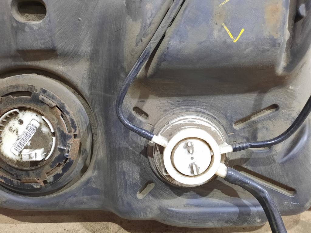 Compass Паливний бак Jeep Compass 2012-2017 68104392AD Jeep Compass 10