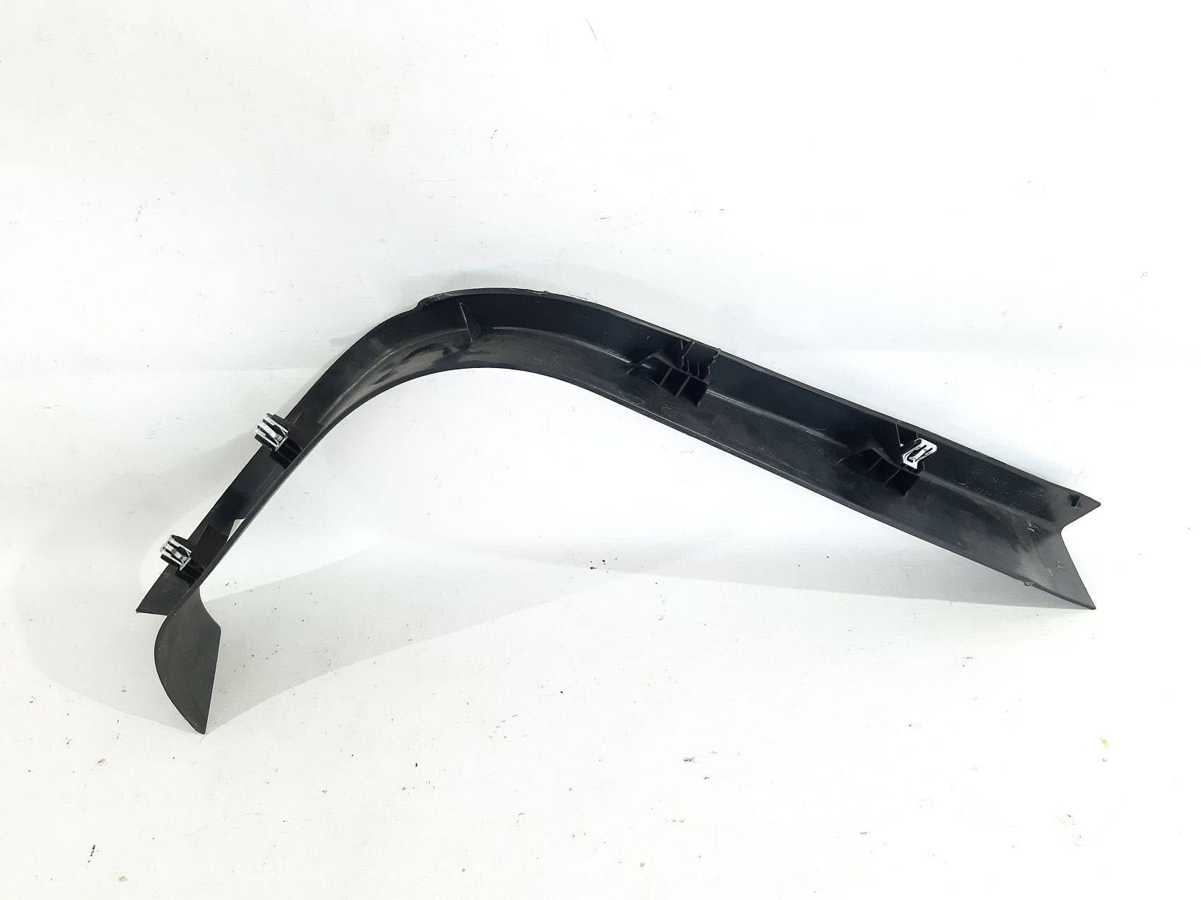 Patriot Обшивка кришки багажника ліва Jeep Patriot 2007-2017 1AZ65DX9AE Jeep Patriot 21