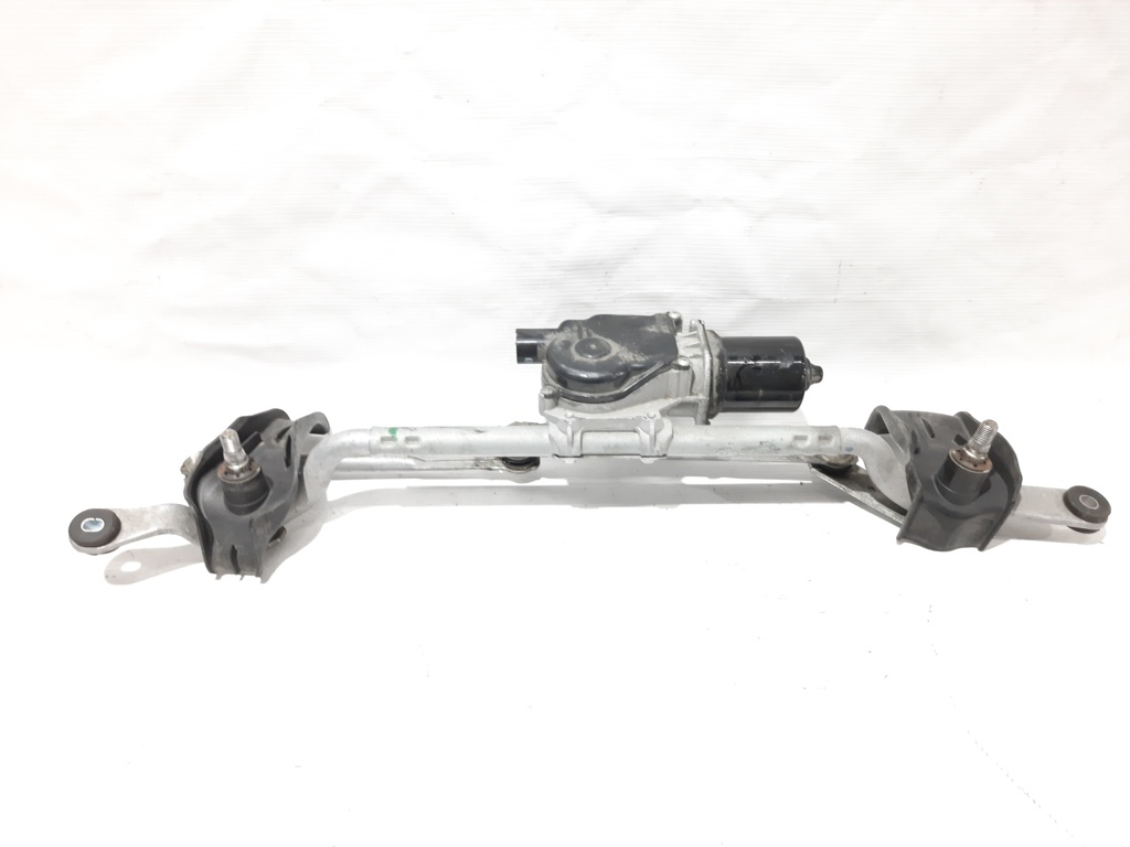 3. Механізм склоочисника Mazda 3 2014-2018 BHS267360A Mazda 3 3. Механізм склоочисника Mazda 3 2014-2018 BHS267360A Mazda 3