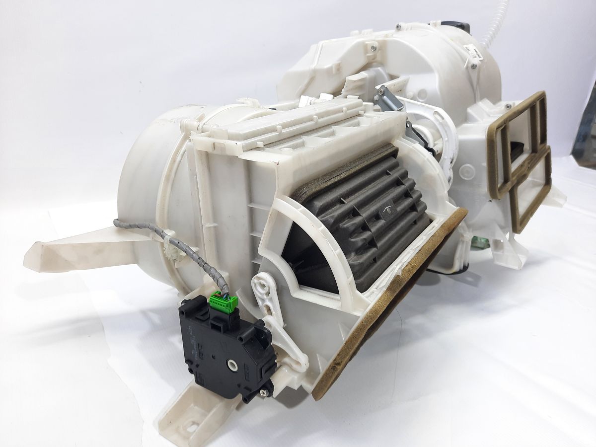 Insight Печка Honda Insight 2010-2014 79106TM8A41 Honda Insight 8