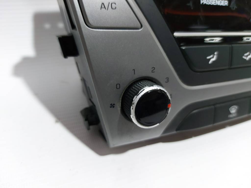 Elantra Блок управління клімат контролем Hyundai Elantra 2017-2019 97250F20614X Hyundai Elantra 4