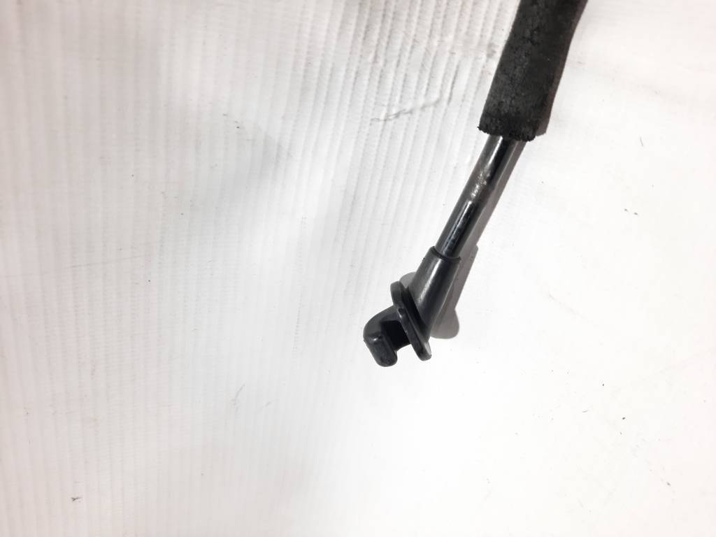 Veloster Упор капота Hyundai Veloster 2012-2013 81170-2V000 Hyundai Veloster 2 Veloster Упор капота Hyundai Veloster 2012-2013 81170-2V000 Hyundai Veloster 2