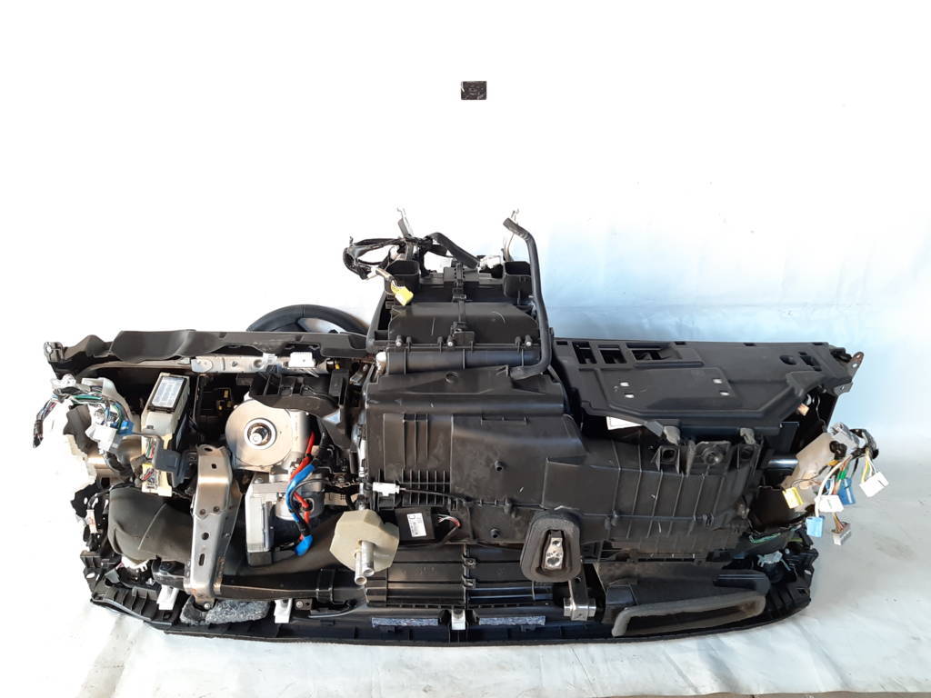 Camry Торпеда гола Toyota Camry 2015-2017 5530106210C0 Toyota Camry 6