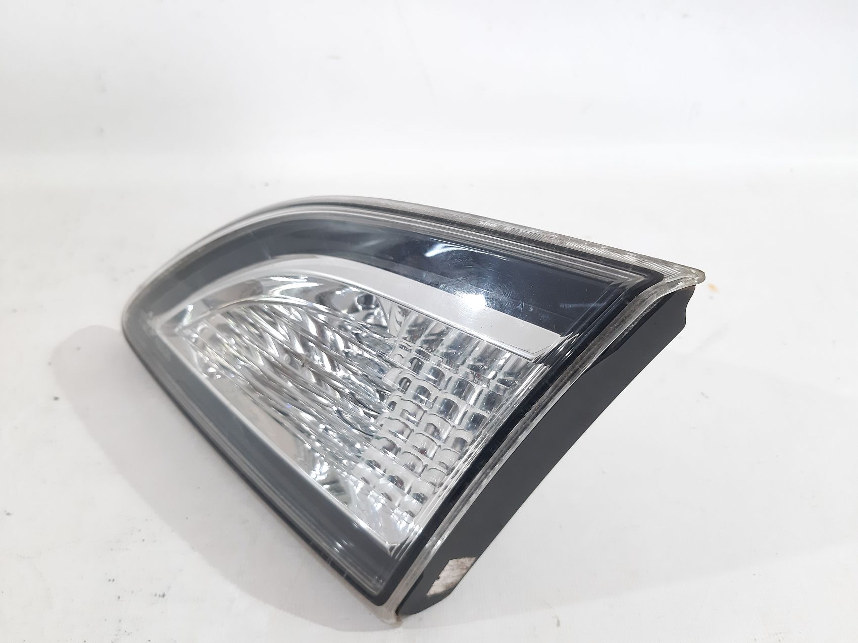 3 Фонарь крышки багажника правый Sedan Mazda 3 2010-2013 BBM4513F0G Mazda 3 3