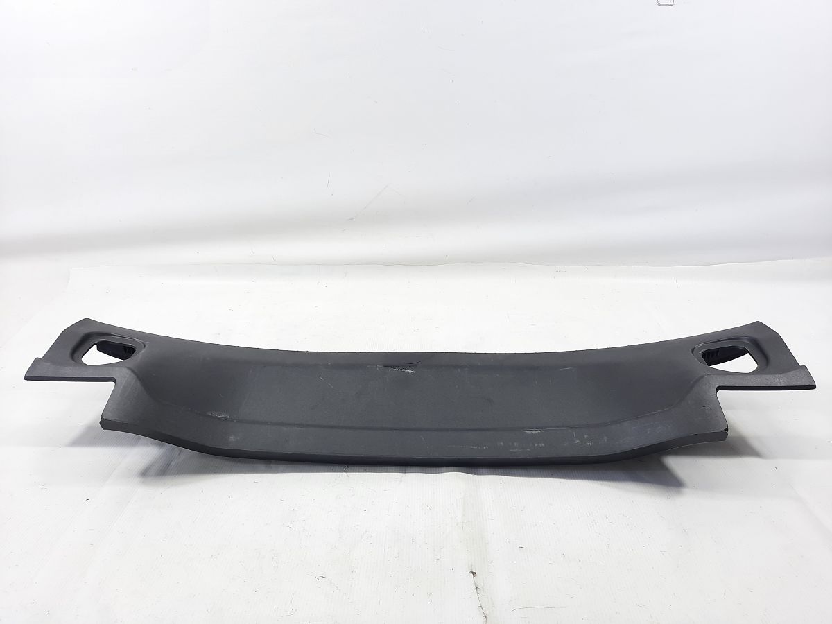 Ats. Накладка задней панели багажного отделения Cadillac ATS 2013-2016 22946238 Cadillac ATS