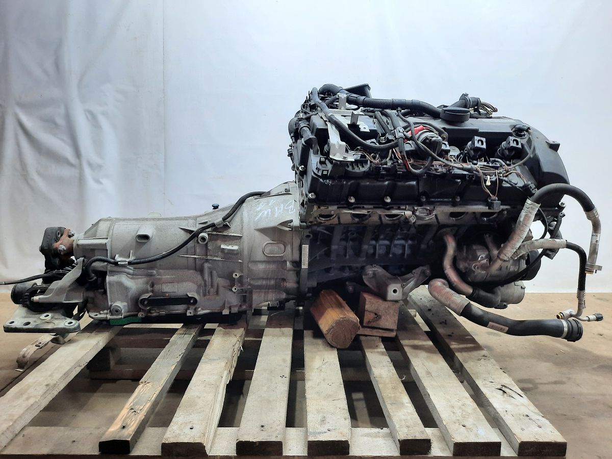 5 series Двигатель утоплен BMW 5 series 2011 N52F10300 BMW 5 series 19