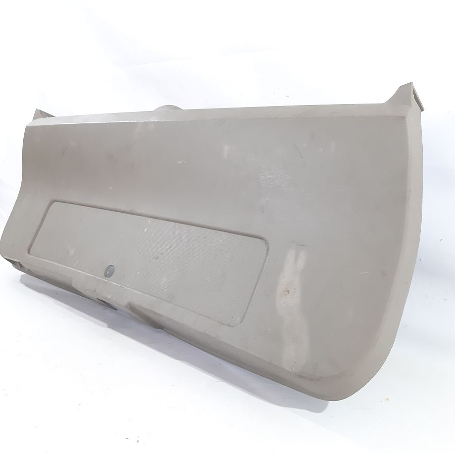 Patriot Обшивка кришки багажника нижня Jeep Patriot 2007-2017 1AZ45DK2AG Jeep Patriot 16