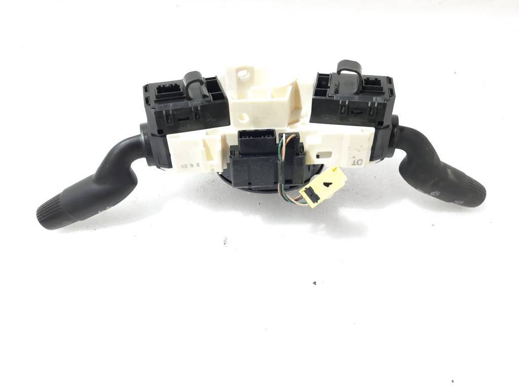 Insight Подрулевые переключатели Honda Insight 2010-2014 35251TA0B11 Honda Insight 17