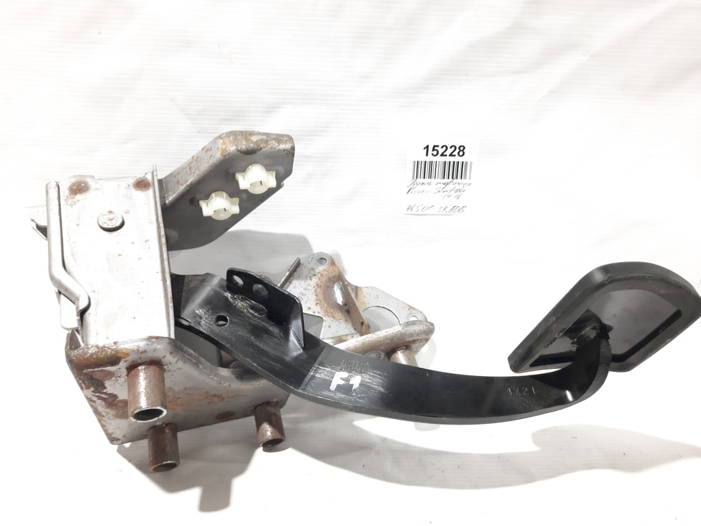 Sentra Педаль тормоза Nissan Sentra 2013-2019 465013RA0B Nissan Sentra 13