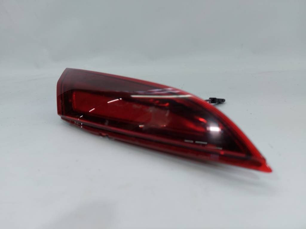 Regal Ліхтар кришки багажника лівий Buick Regal 2014-2017 22756313 Buick Regal 2