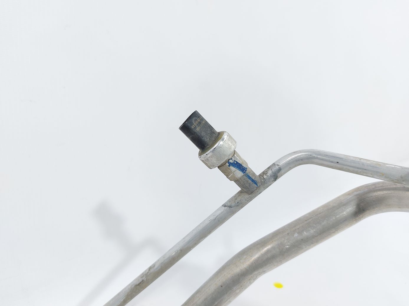 Dart Трубка кондиціонера Dodge Dart 2014-2016 68193946AB Dodge Dart 11