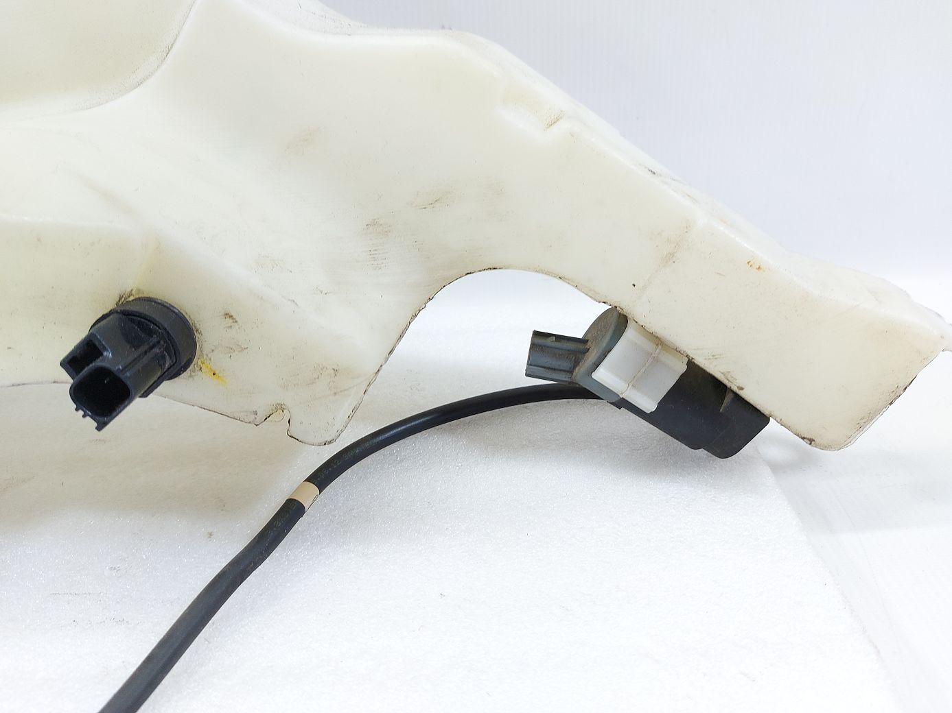 Xf Бачок омивача Jaguar XF 2012-2015 C2Z30983 Jaguar XF 3