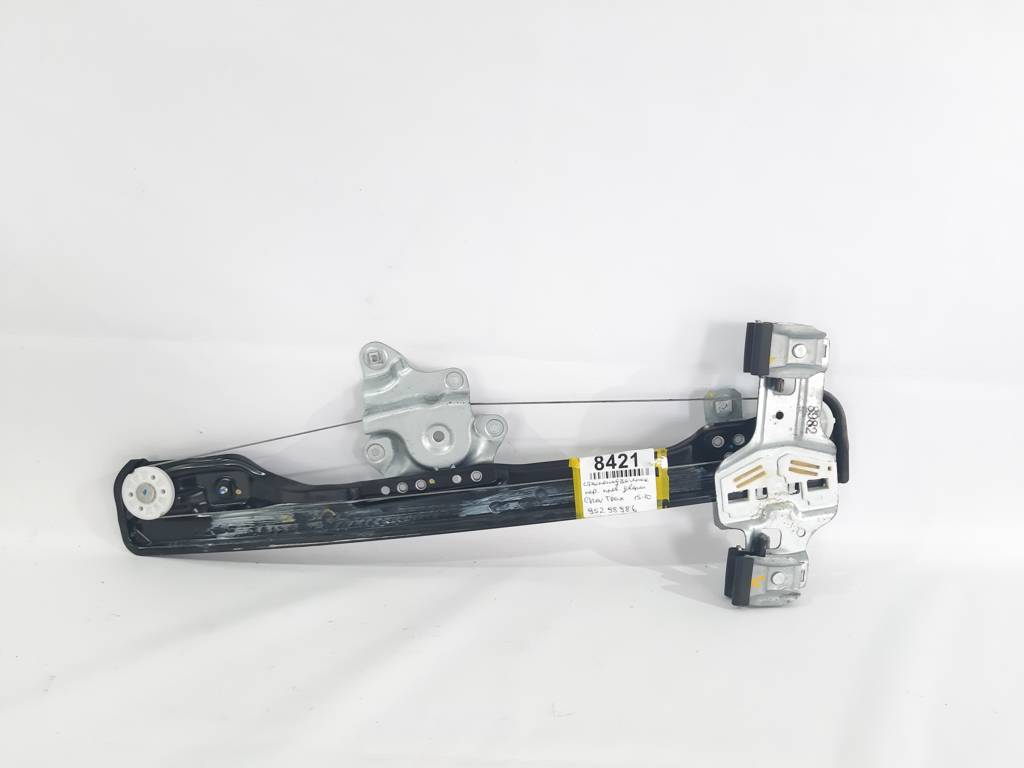 Trax Стеклоподъёмник двери передней правой Chevrolet Trax 2015-2020 95298986 Chevrolet Trax 2 Trax Стеклоподъёмник двери передней правой Chevrolet Trax 2015-2020 95298986 Chevrolet Trax 2