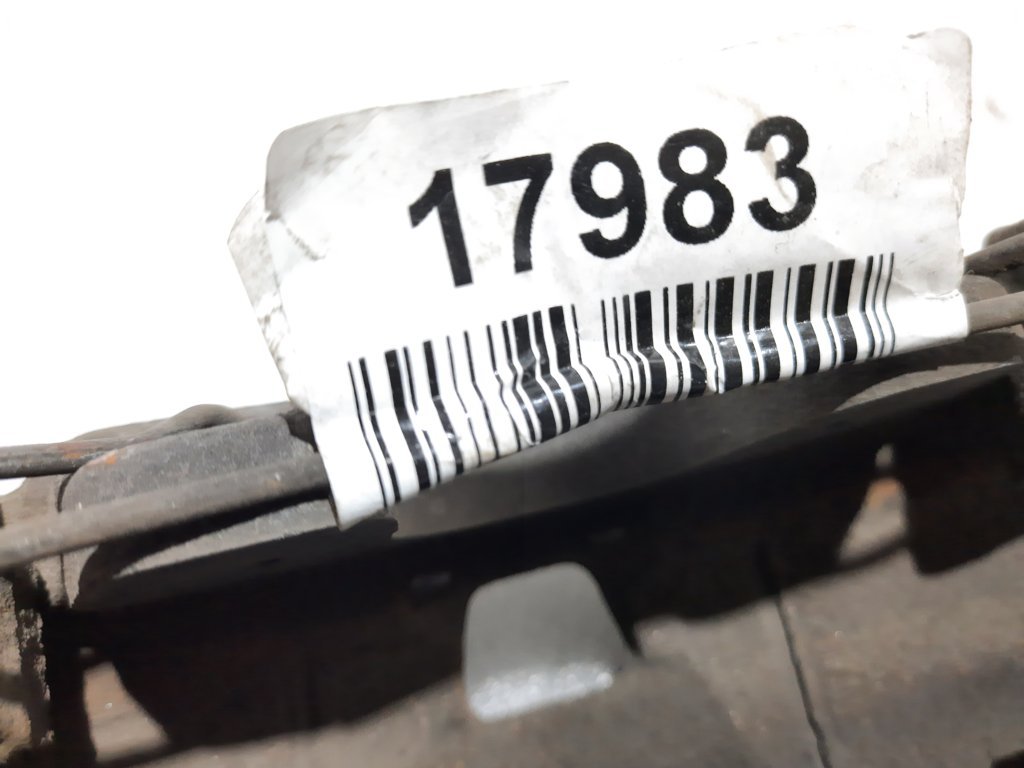 Passat s Суппорт тормозной передний левый Volkswagen Passat S 2009-2018 5N0615123 Volkswagen Passat S 5