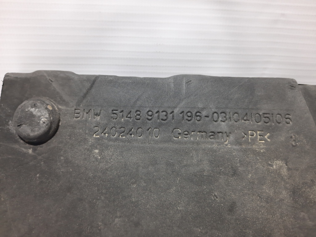7 series Уплотнитель передней стойки левой BMW 7 2012 51489131196 BMW 7 3