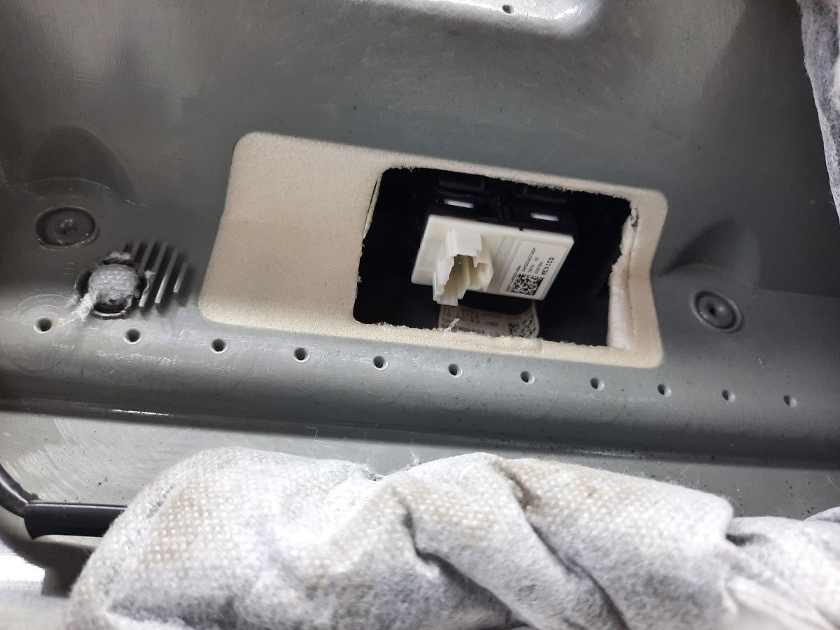 Mkt Карта двери задней левой (черная) (кожа с шторкой) Lincoln MKT 2013-2019 EE9Z7427407AA Lincoln MKT 9