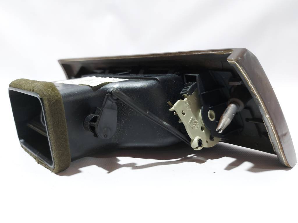 328i xdrive Воздуховод торпеды BMW 328i xDrive 2006-2012 64229130459 BMW 328i xDrive 4