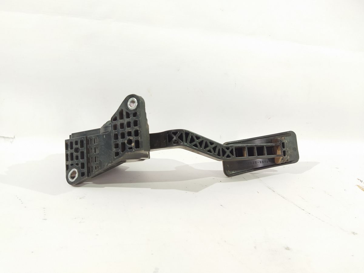 Forester Педаль газу Subaru Forester 2014-2018 36010FJ051 Subaru Forester 5