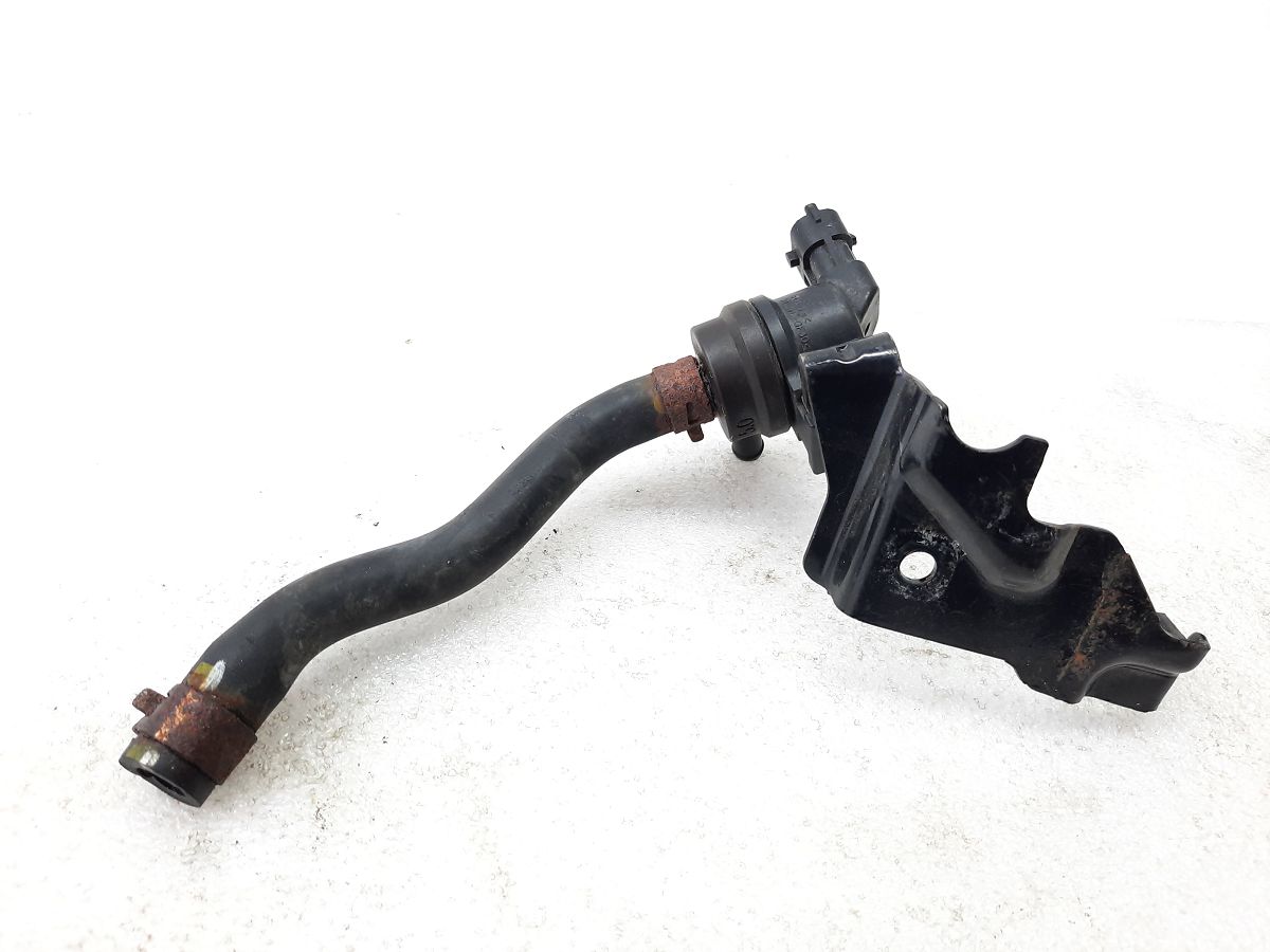 Forte Клапан абсорбера парів палива Kia Forte 2014-2018 289102E000 Kia Forte 4