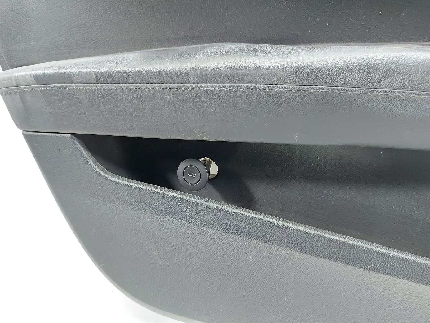 Ats Карта дверей передньої лівої (чорн, шкіра) Cadillac ATS 2013-2014 23193956 Cadillac ATS 2